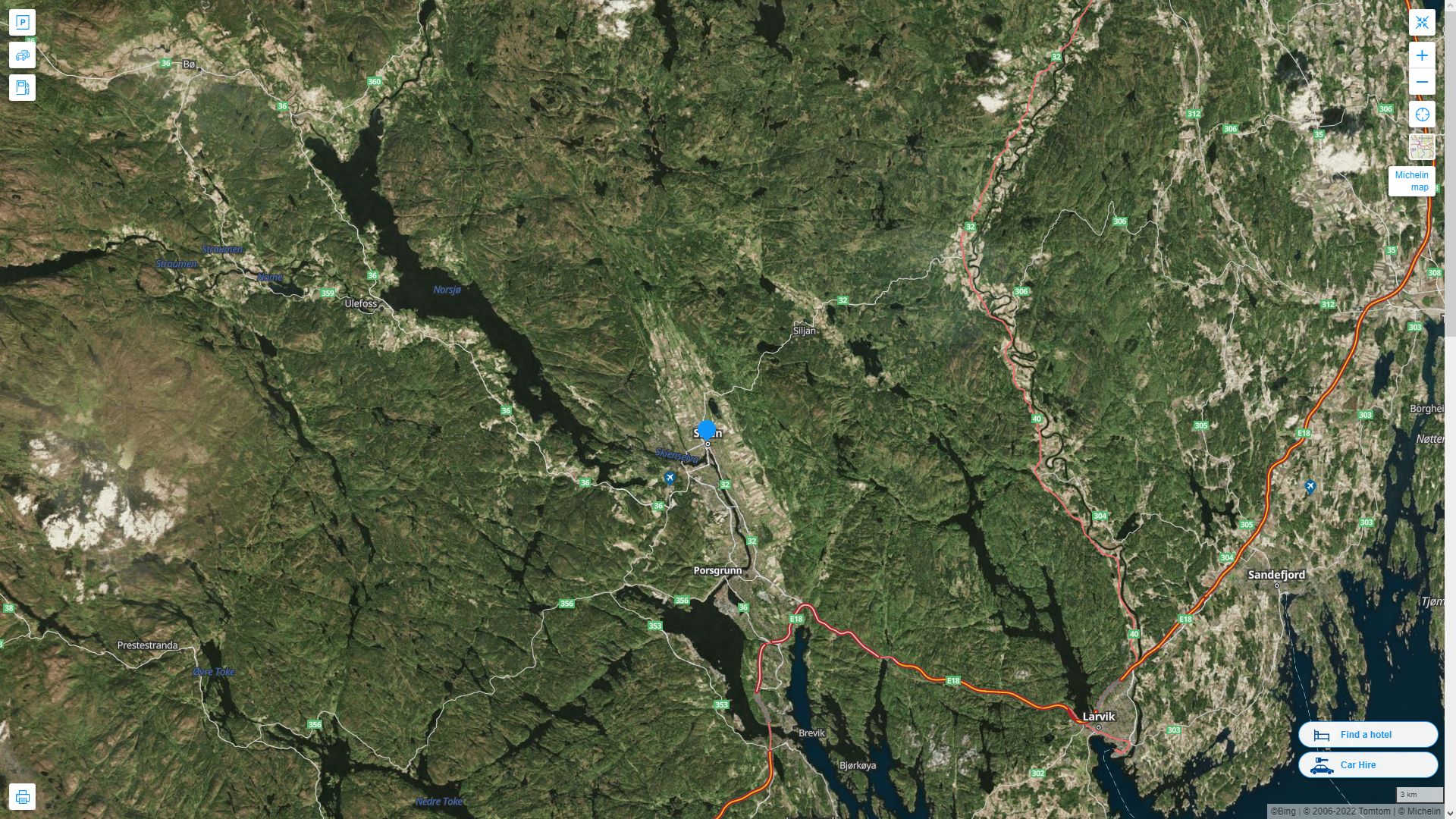 Skien Norvege Autoroute et carte routiere avec vue satellite